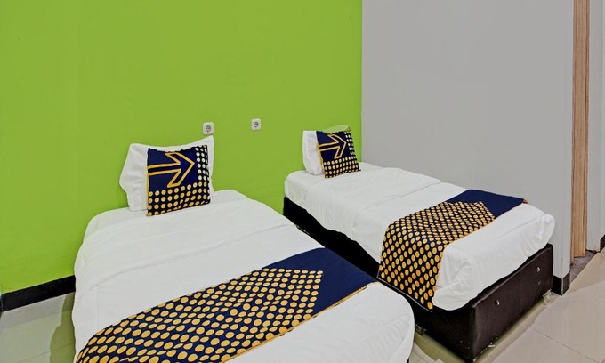 Pekanbaru Hotel | Hotel O Lucky Guesthouse