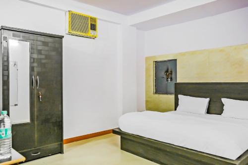 Kaushambi Hotel | Hotel O RN Residency