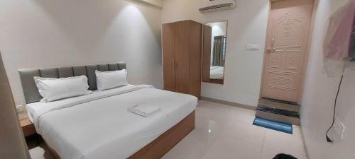 Aurangabad Hotel | Hotel O Sai Palace