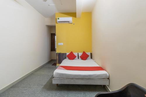 Hassan Hotel | Hotel O Supriya Lodge
