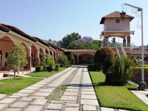 Ciudad Hidalgo Hotel | Hotel Ojo de Agua