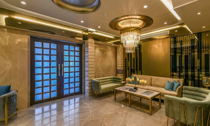 Girgaon Hotel | Hotel Orient Regency
