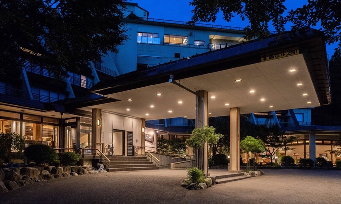 Yutaga Onsen Hotel | Hotel Oyanagi