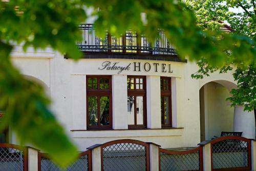 Konin Hotel | Hotel Pałacyk Konin