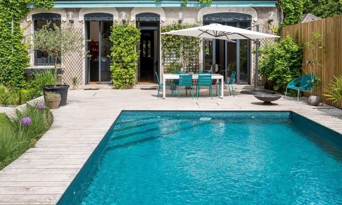 Serin Villa | Hôtel Particulier Vintage and and design house with pool