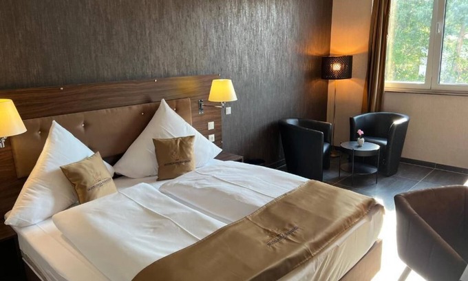 Hanau Hotel | Hotel Pasa Paradies