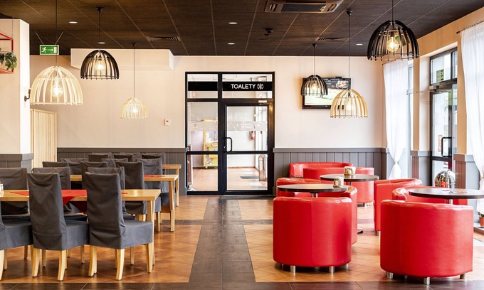 Boleslawiec Hotel | Hotel Picaro