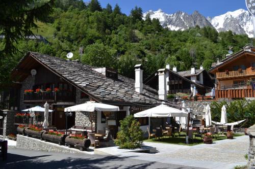 Entreves Hotel | Hotel Pilier D'Angle & Wellness