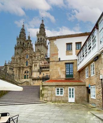 Santiago de Compostela Historic Centre Hotel | Hotel Plaza Obradoiro by Bossh! Hotels