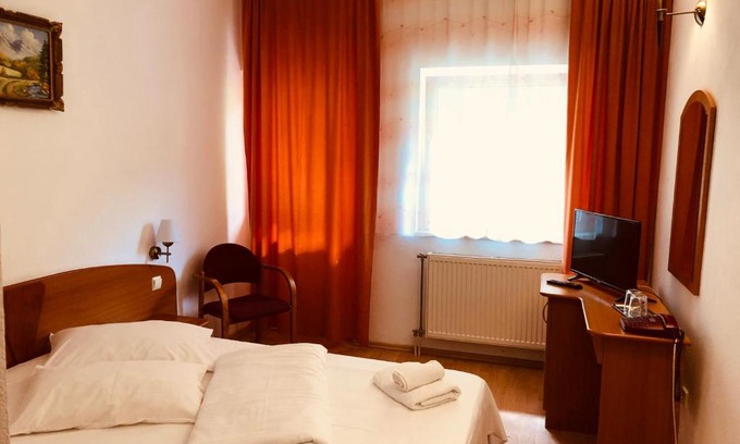Sighisoara Hotel | Hotel Poenita