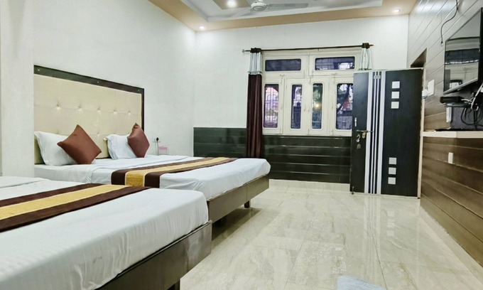 Kota Hotel | Hotel Prabhat Palace