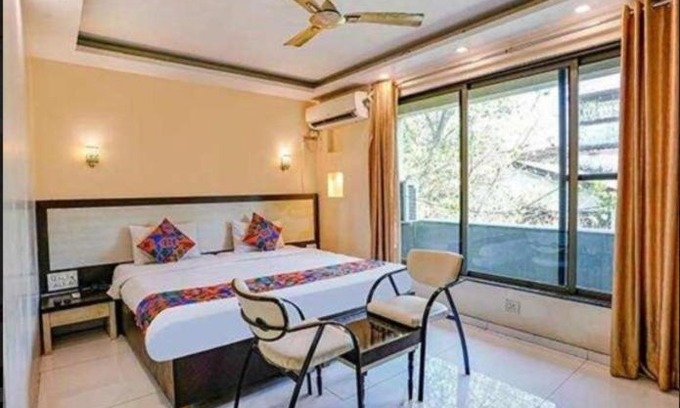 Vashi Hotel | Hotel Prabhu Sharan