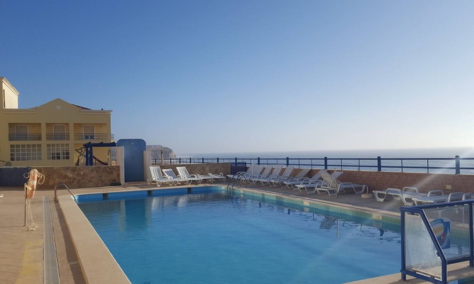 Torres Vedras Apartment | Hotel Praia Azul