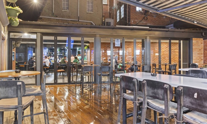 Queanbeyan Hotel | Hotel Queanbeyan Canberra