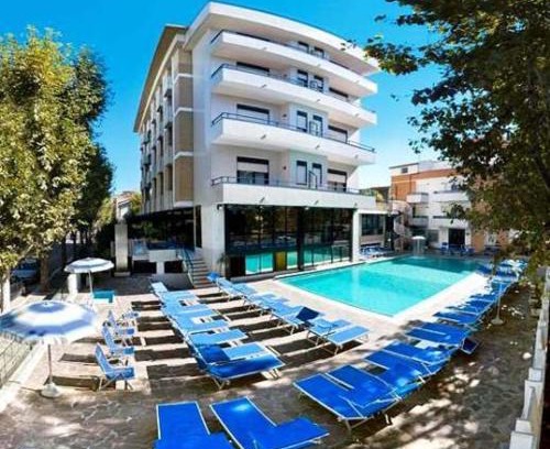 Cattolica Hotel | Hotel Queen Mary