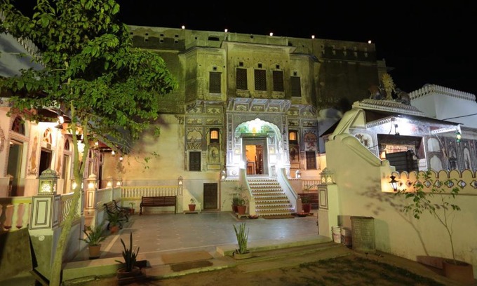 Mandawa Hotel | Hotel Radhika Haveli, Mandawa