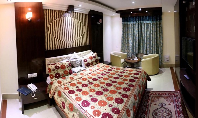 Haridwar Hotel | Hotel Raj Mandir