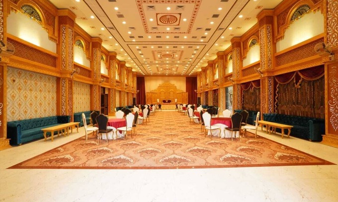 Raipur Hotel | HOTEL RAJWADA RESORT