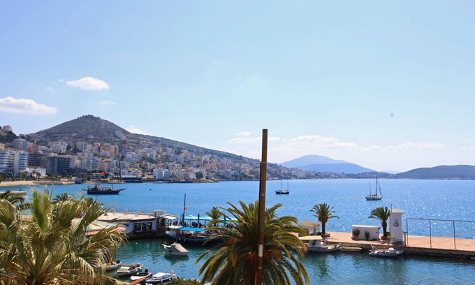 Qender Hotel | Hotel Real