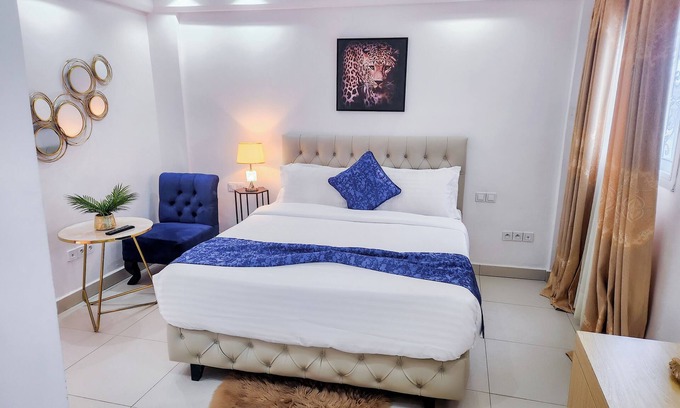 Douala Hotel | Hotel Residence Saint James Marguerita, Deluxe Room