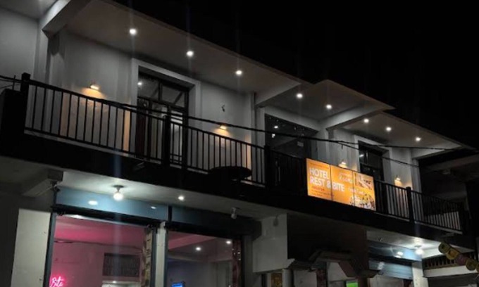 Rajgarhi Hotel | Hotel Rest and Bite