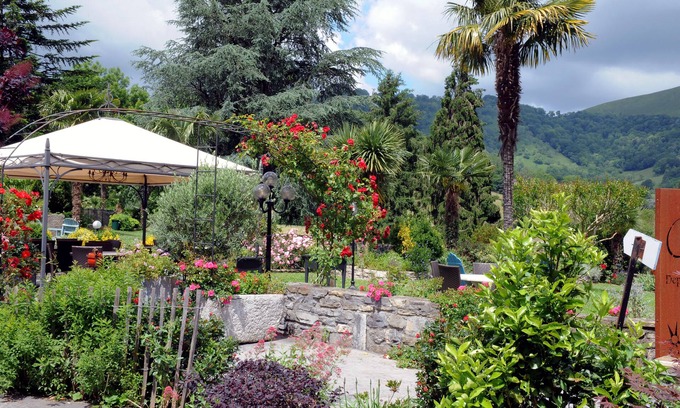 Barcus Hotel | Hotel Restaurant Chilo
