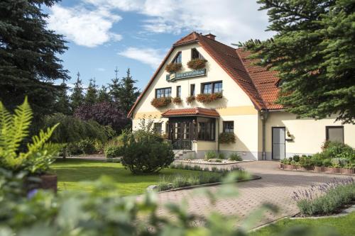 Pulsnitz Hotel | Hotel & Restaurant Waldblick