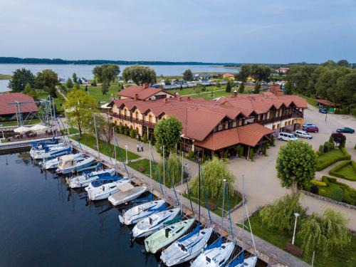 Pisz Hotel | Hotel Roś
