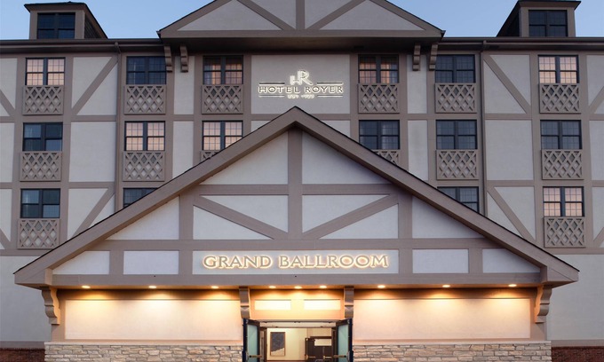Urbana Hotel | Hotel Royer Urbana Champaign, Tapestry Collection by Hilton