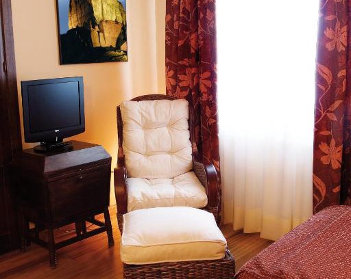 Siguenza Hotel | Hotel Rural La Cabaña