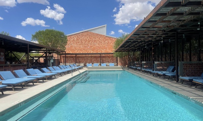Marfa Hotel | Hotel Saint George