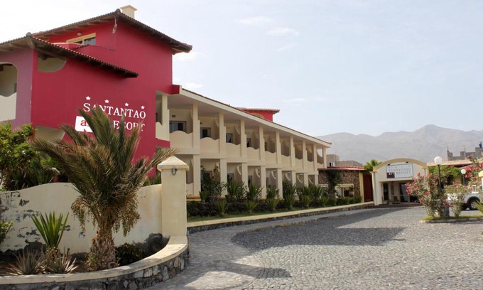 Porto Novo Hotel | Hotel Santantao Art Resort