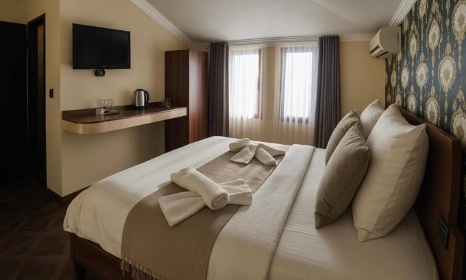 Prizren Hotel | Hotel Shadervan