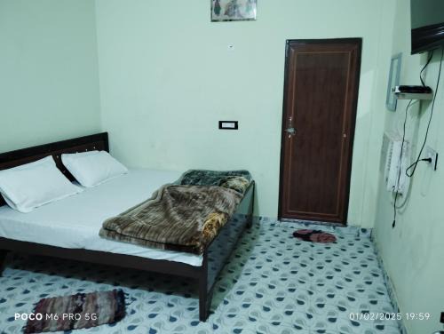 Marhi Hotel | Hotel Shri Ram Palace