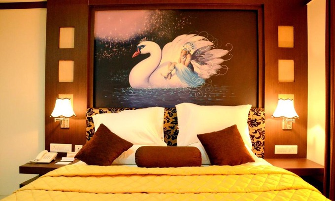 Kannur Hotel | Hotel Sky Pearl