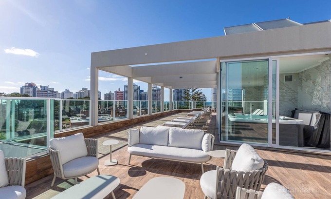 Punta del Este Hotel | Hotel Solerios Mansa