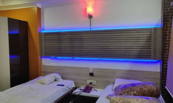 Agartala Hotel | Hotel Somraj Regency