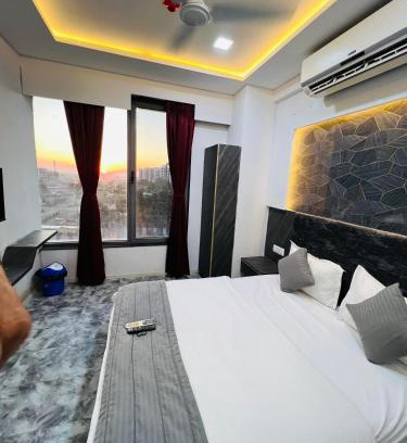 Surat House | HOTEL STAR GALAXY
