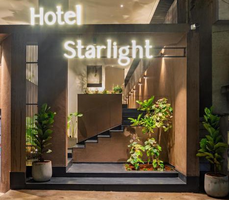 Financial District Hotel | Hotel Starlight by Avana, 400m from US Consulate Hyderabad
