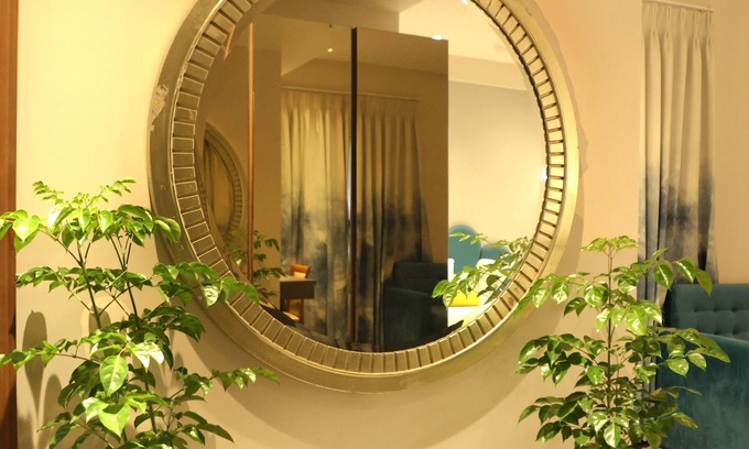 Surat Hotel | Hotel The Excellency