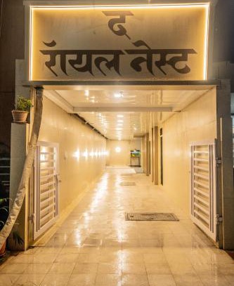 Vashi Hotel | Hotel The Royal Nest
