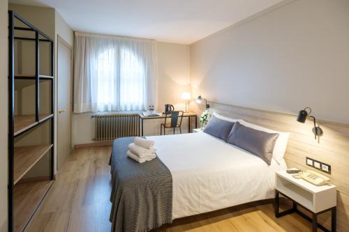 Manlleu Hotel | Hotel Torres Manlleu