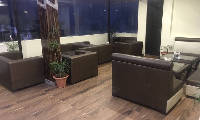 Bhagsu Nag Hotel | Hotel Triund Heights
