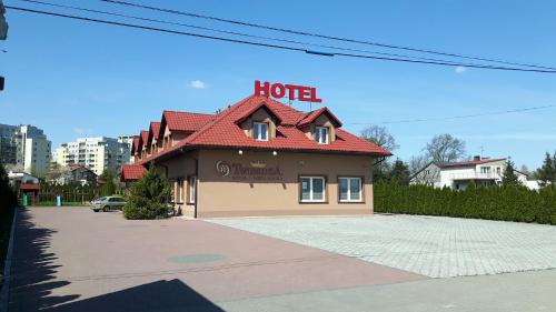 Rzeszow Hotel | Hotel TWIERDZA
