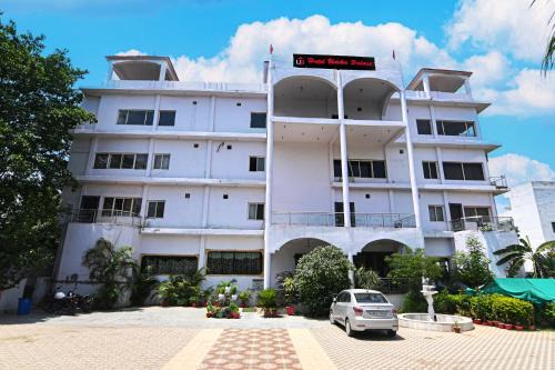 Singrauli Hotel | Hotel Udika Palace