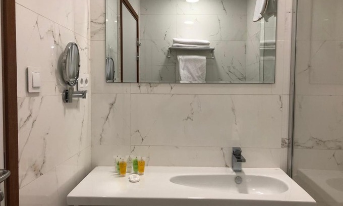 Bir El Djir Hotel | HOTEL Vent-Dôme Khaled Hotel & SPA