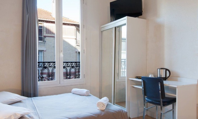 Clamart Hotel | Hotel Victor Hugo