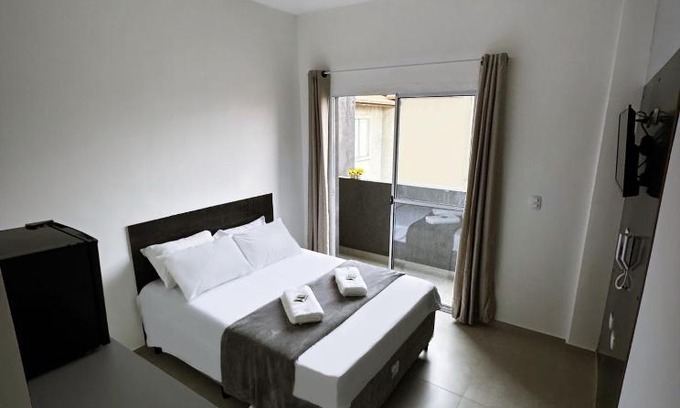Pauliceia Apartment | Hotel Village