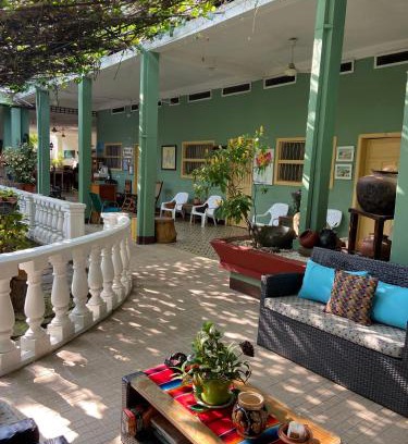 Purificacion Hotel | Hotel Villa de las Palmas