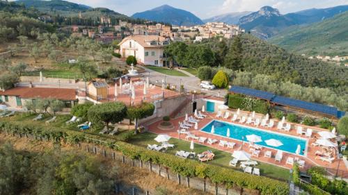 Montefranco Hotel | Hotel Villa De Santis